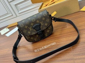 LV M47060 當季新款 MONTSOURIS 小號郵差包