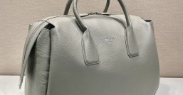 PRADA普拉達高仿原單進口小牛皮新款旅行包2VC035¥2980.00