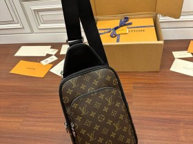 LV M46327特級加強版斜挎包 Avenue Slingbag¥1,680.00