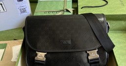 GUUCCCI 古奇 配全套原廠綠盒包裝 Ophidia繫列GG手袋 古馳愛的進行曲￥1280