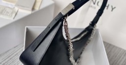 Givenchy紀梵希Moon cut腋下包2201