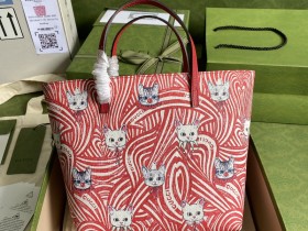 型號 410812尺寸 21*20*10cm顏色 波斯貓 印花 GUUCCCI 古奇￥880