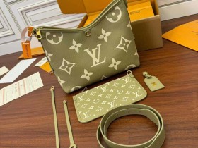 LV M46672 CARRYALL 小號一比一高仿手袋¥2,480.00
