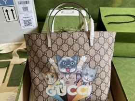 GUUCCCI 兒童包型號 410812尺寸 21*20*10cm 古奇￥880