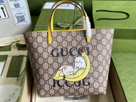 GUUCCCI 古奇兒童包型號 410812尺寸 21*20*10cm顏色 二香蕉￥880