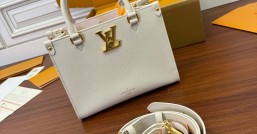 一比一高仿LV M23637 Lock & Go專櫃同步電子芯片內碼¥2,480.00