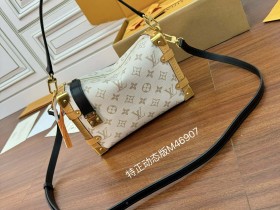 LV頂級原單包包 M46907 SIDE TRUNK 中號手袋專櫃同步¥2980.00