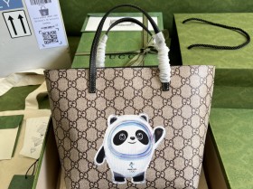 GUUCCCI兒童包 古奇 型號 410812尺寸 21*20*10cm 顏色 黑色 冰墩墩￥880