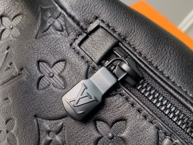 Louis Vuitton腰包 LV斜挎包 Discovery Bumbag M44388肩背包¥1,480.00