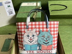 配全套原廠綠盒包裝 兒童貓咪印花手提包GUCCI 古奇￥880