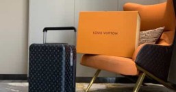 LV路易威登55厘米HORIZON 四輪拉桿箱¥5280.00