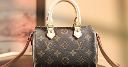 LV 𝐍𝐀𝐍𝐎 𝐒𝐏𝐄𝐄𝐃𝐘枕頭包系列# M61252