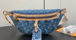 【原單精品】LV M46847藍色牛仔 丹寧胸包腰包繫列 最新款bumbag腰包¥1,480.00