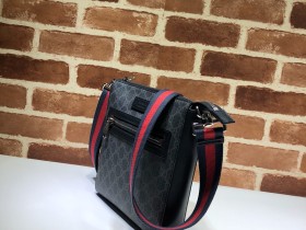 GUUCCCI專櫃品質 頂級原單貨 古奇 寬21X高23X側寬4￥980