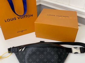 LV 原單復刻M46035 Discovery Bumbag PM腰包¥1,280.00