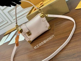 LV頂級復刻包包 M25071特正版 當季新款 SIDE TRUNK 小號手袋專櫃同步¥3,080.00