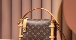 LV高仿包 M46358 Side Trunk可拆卸的手提與肩帶¥2,380.00