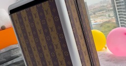 LV路易威登HORIZON 四輪拉桿箱M23203¥5180.00