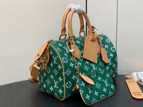 LV【原單精品】M24423綠色 全皮枕頭包speedy繫列 SPEEDY P9 BANDOULIÈRE25 原單手袋¥2,480.00