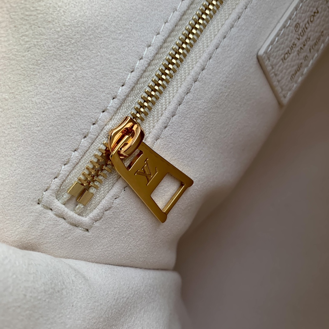 M46629本款 OnTheGo 小號手袋LV路易威登￥ 1980-頂級1:1精品高仿包包香港台灣批發價格推薦微信哪裡買