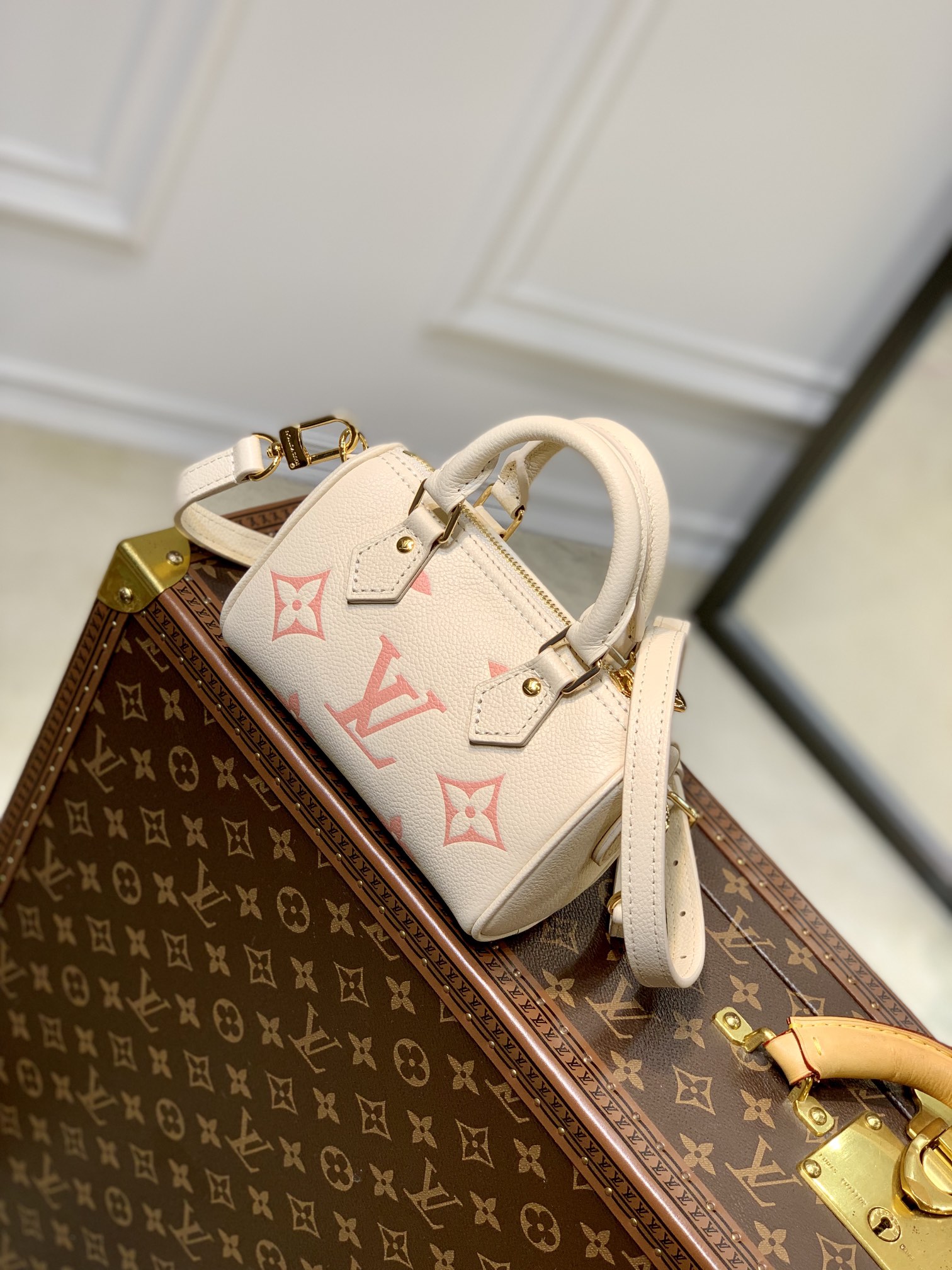 M81913Nano Speedy 手袋LV 路易斯·威登￥ 1480-頂級1:1精品高仿包包香港台灣批發價格推薦微信哪裡買