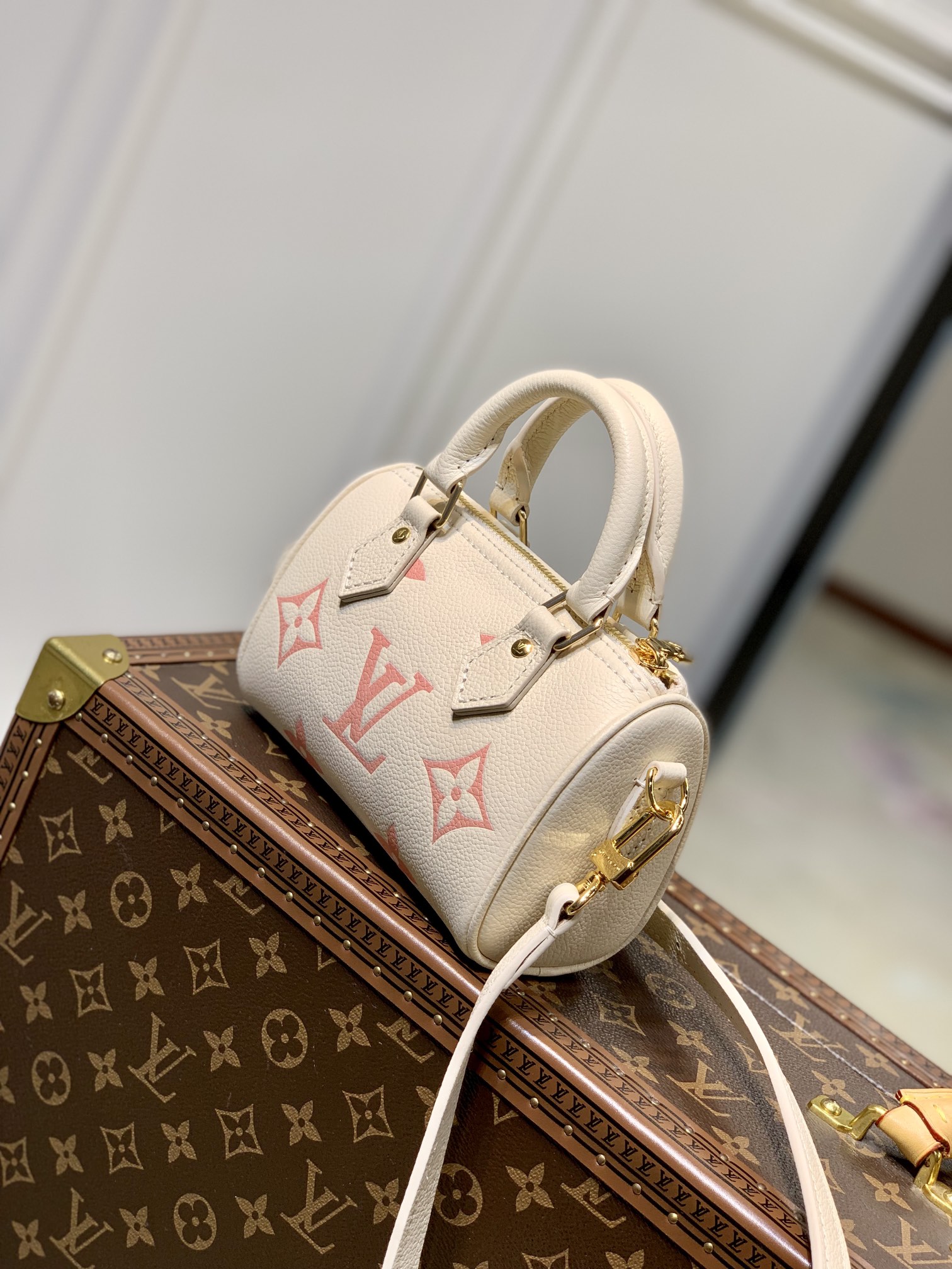 M81913Nano Speedy 手袋LV 路易斯·威登￥ 1480-頂級1:1精品高仿包包香港台灣批發價格推薦微信哪裡買