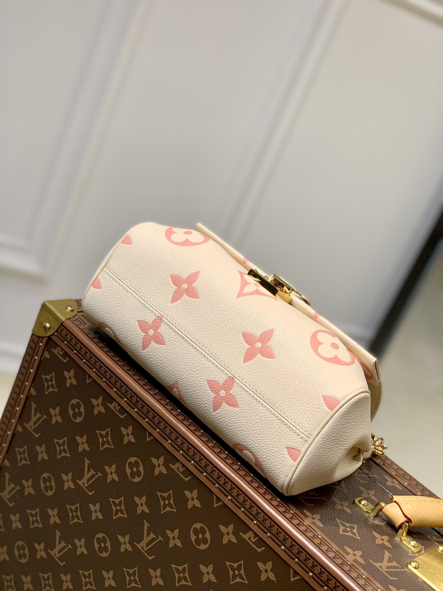 M46393本款 Favorite 手袋LV 路易斯·威登￥ 1780-頂級1:1精品高仿包包香港台灣批發價格推薦微信哪裡買