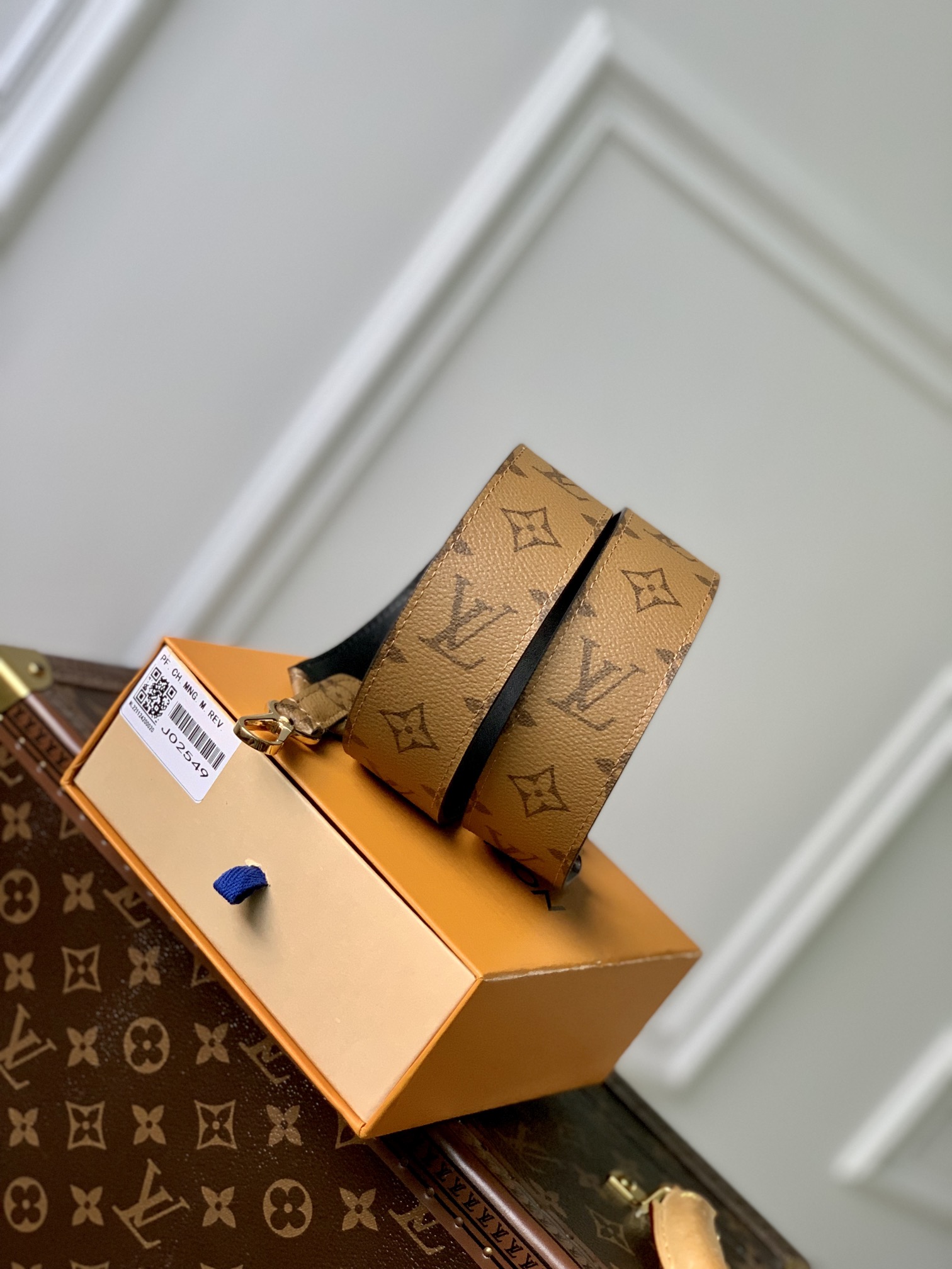 J02549肩帶是打造個人專屬路易威登包袋的不二之選新穎而百搭￥480-頂級1:1精品高仿包包香港台灣批發價格推薦微信哪裡買