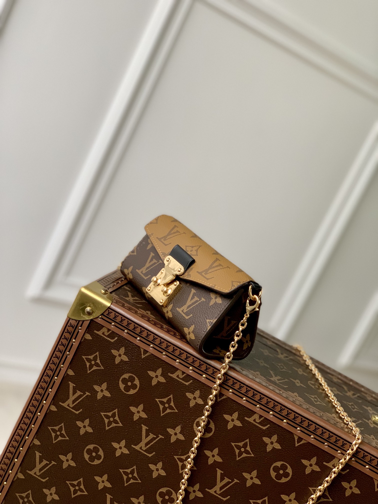 M00992.黃花BITSY POUCH 掛飾2023 Cruise 早春繫列LV 路易斯·威登￥ 780-頂級1:1精品高仿包包香港台灣批發價格推薦微信哪裡買