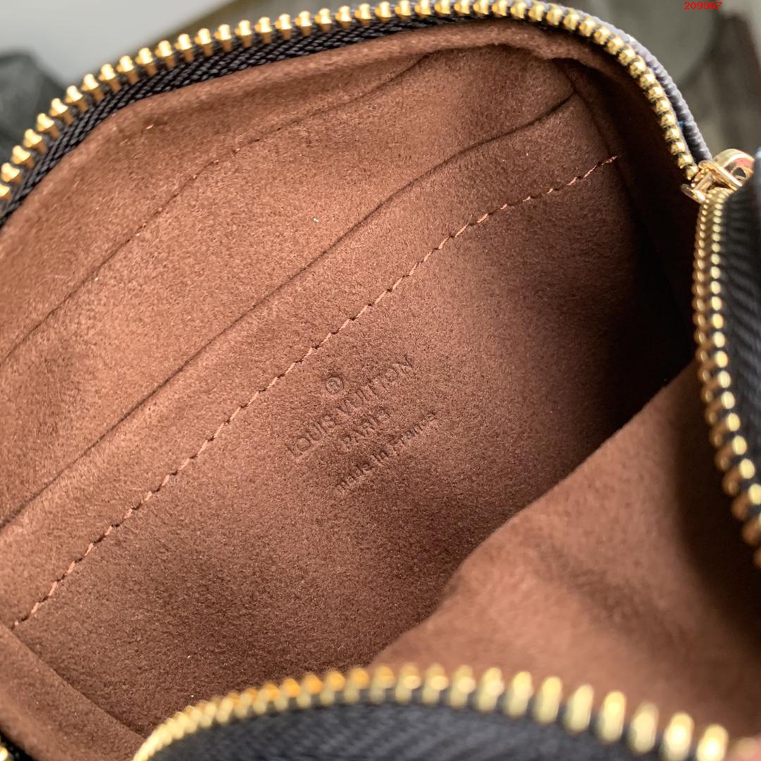 LV 原單M81339黑彩化妝包 Spring in the City膠囊繫列路易斯·威登￥ 780-頂級1:1精品高仿包包香港台灣批發價格推薦微信哪裡買