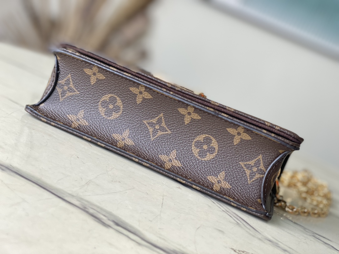 M82509老花 鏈條包woc繫列 LiLy Woc 手袋 LV路易斯·威登￥ 880-頂級1:1精品高仿包包香港台灣批發價格推薦微信哪裡買