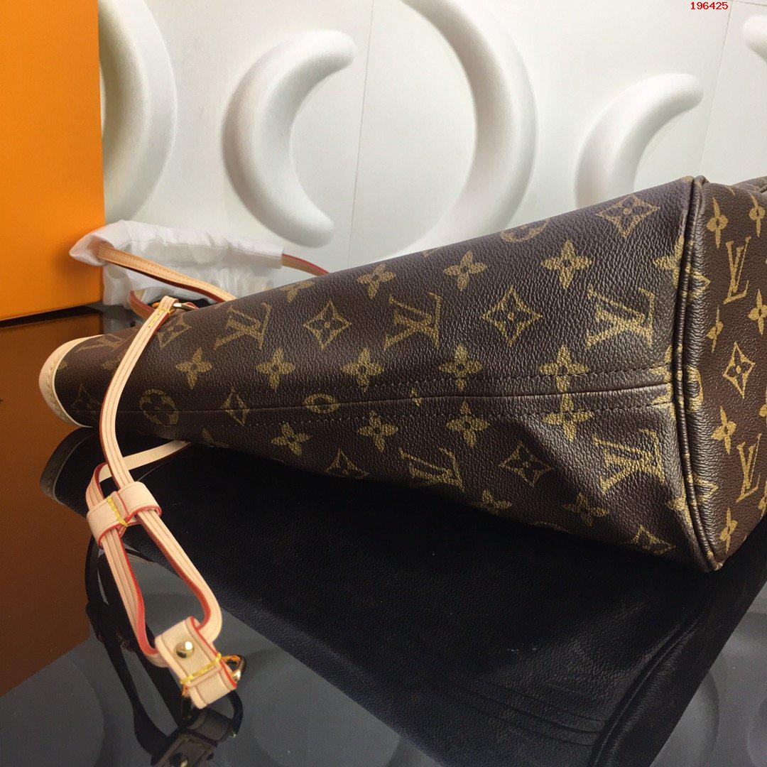 路易威登全新演繹 Neverfull 經典手袋 探索袋內精致細節LV 路易斯·威登￥ 880-頂級1:1精品高仿包包香港台灣批發價格推薦微信哪裡買