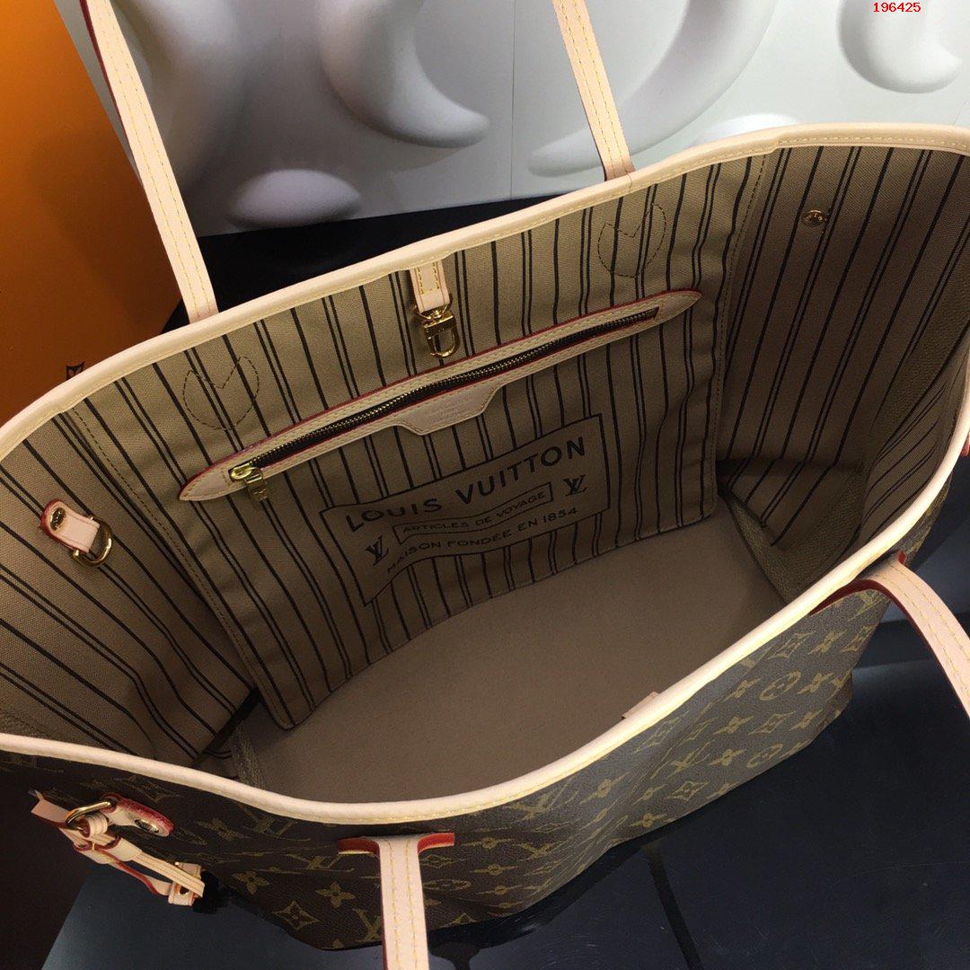 路易威登全新演繹 Neverfull 經典手袋 探索袋內精致細節LV 路易斯·威登￥ 880-頂級1:1精品高仿包包香港台灣批發價格推薦微信哪裡買