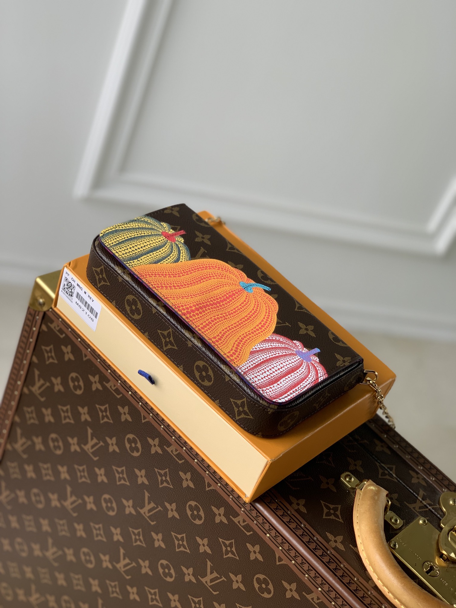 M82108.路易威登 草間彌生 適合合作的卓越新作品繫列LV 路易斯·威登￥980-頂級1:1精品高仿包包香港台灣批發價格推薦微信哪裡買