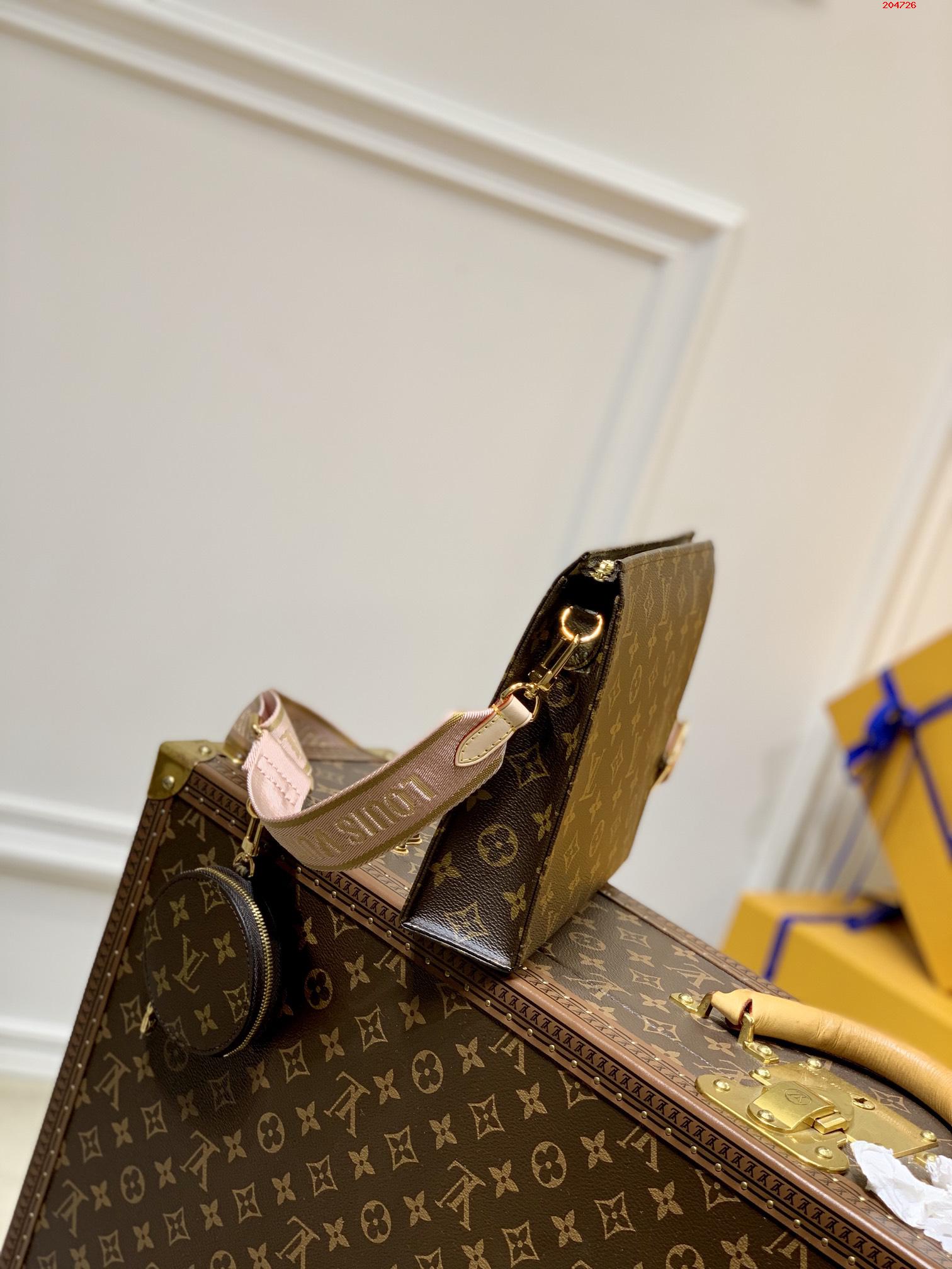 原單M47542粉色 斜挎包內部空間寬敞LV 路易斯·威登￥ 980-頂級1:1精品高仿包包香港台灣批發價格推薦微信哪裡買