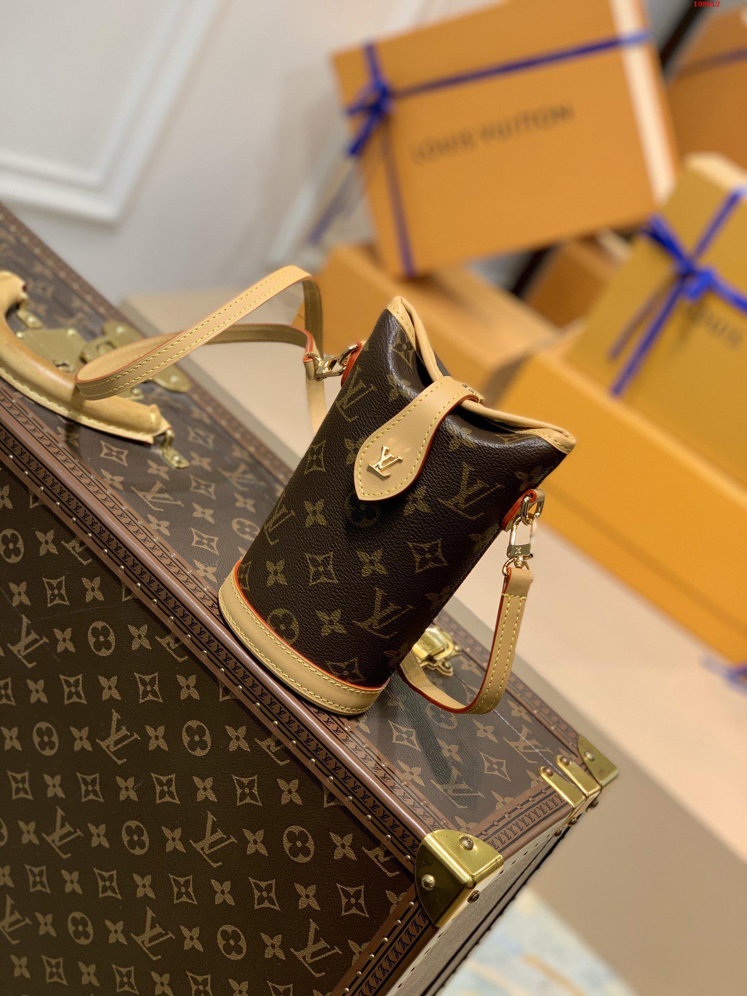 LV 路易斯·威登原單 M80874老花 中古包繫列 迷妳雪糕圓筒￥1280-頂級1:1精品高仿包包香港台灣批發價格推薦微信哪裡買