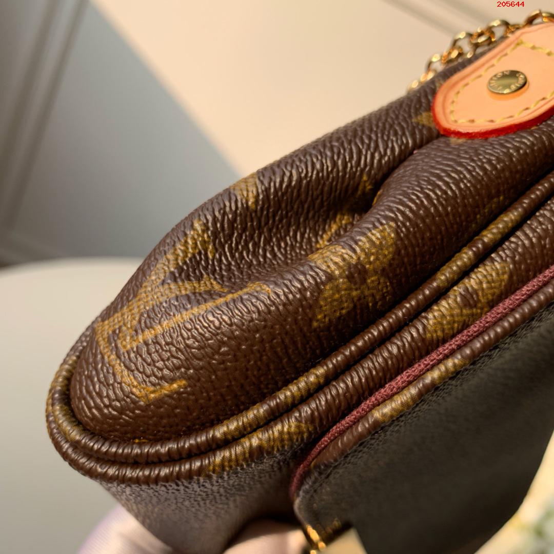 原單 FAVORITE M40718 以Monogram 帆佈制成 可手拿 肩背兩用包LV 路易斯·威登￥1280-頂級1:1精品高仿包包香港台灣批發價格推薦微信哪裡買