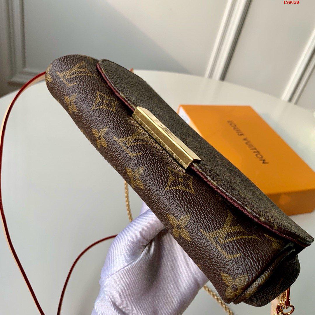 LV原單 FAVORITE M40718 以Monogram 帆佈制成 可手拿肩背包 路易斯·威登￥1280-頂級1:1精品高仿包包香港台灣批發價格推薦微信哪裡買