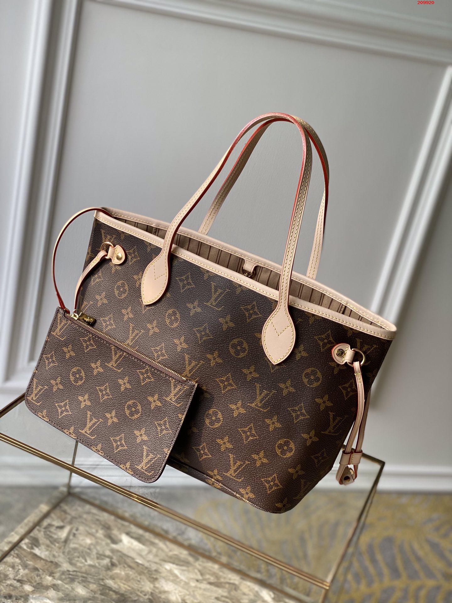 原單 NEVERFULL 小號購物袋 M41000杏裏 Neverfull 小號手提包LV 路易斯·威登￥1480-頂級1:1精品高仿包包香港台灣批發價格推薦微信哪裡買