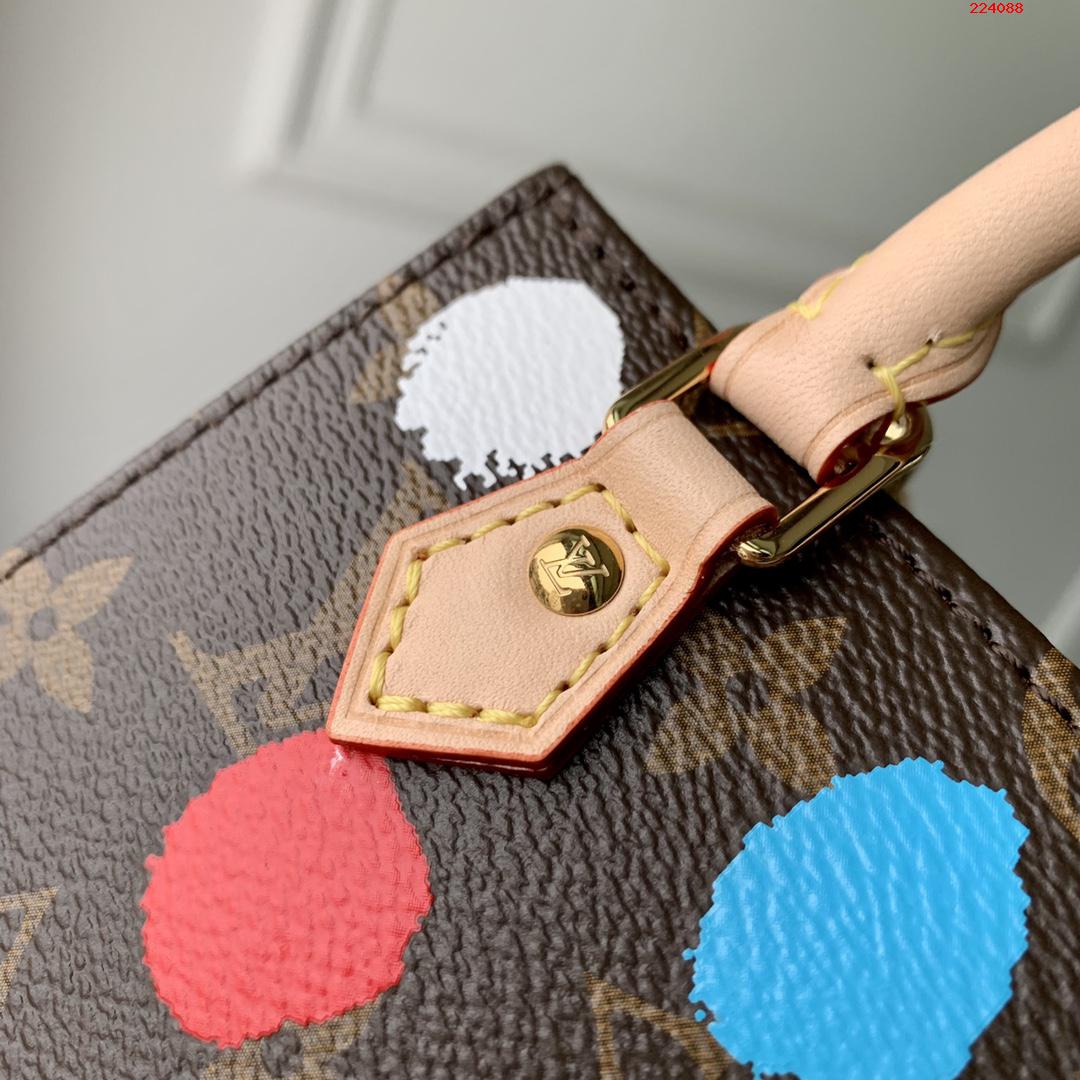M81867LV x YK Petit Sac Plat 手袋出自路易威登 x 草間彌生合作繫列LV 路易斯·威登￥1280-頂級1:1精品高仿包包香港台灣批發價格推薦微信哪裡買