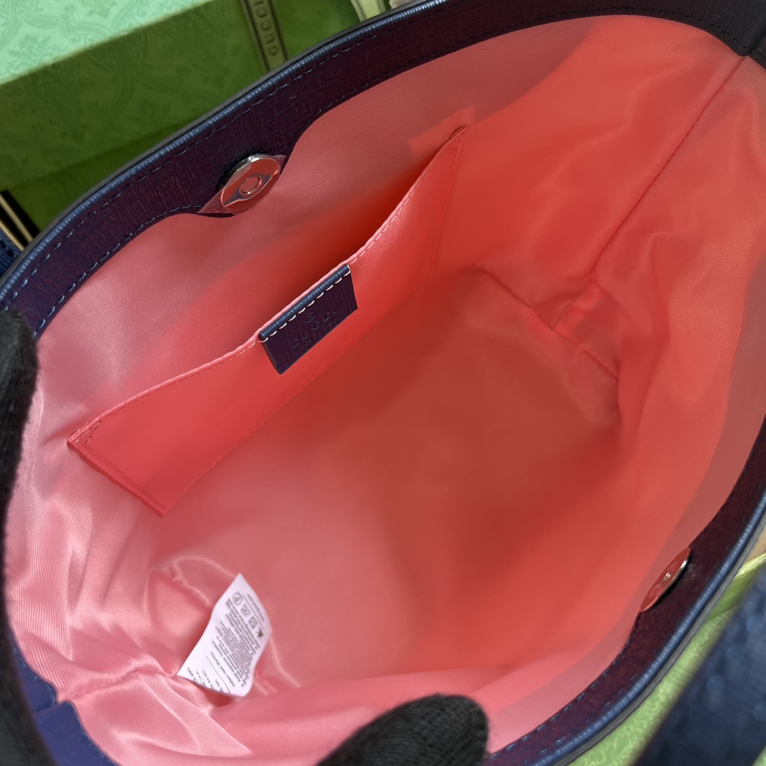 GUUCCCI 古奇配全套原廠綠盒包裝 兒童印花購物包￥880-頂級1:1精品高仿包包香港台灣批發價格推薦微信哪裡買