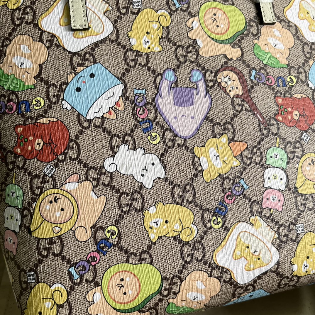 型號 410812尺寸 21*20*10cm 顏色 白色 動物圖案pvc兒童包GUUCCCI 古奇￥880-頂級1:1精品<a href=