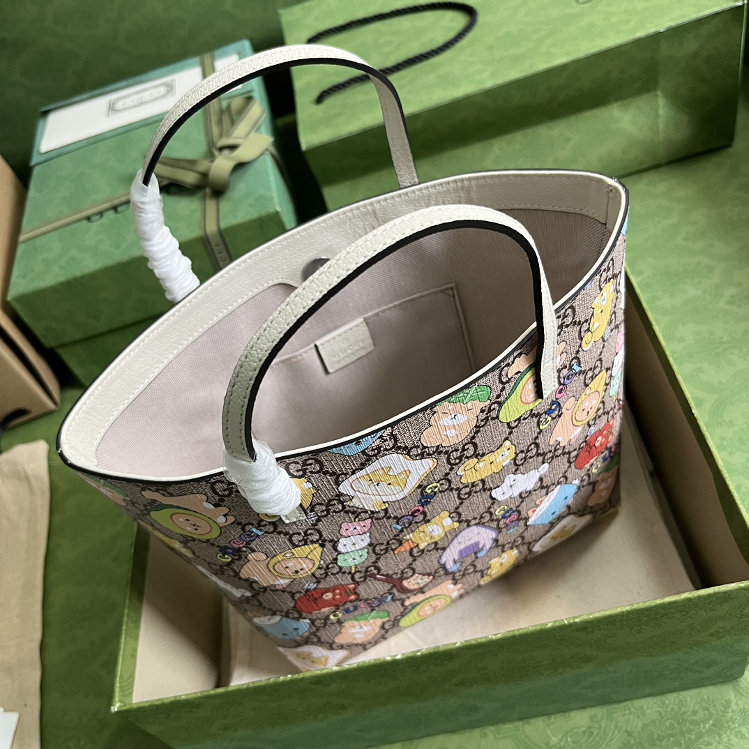 型號 410812尺寸 21*20*10cm 顏色 白色 動物圖案pvc兒童包GUUCCCI 古奇￥880-頂級1:1精品高仿包包香港台灣批發價格推薦微信哪裡買