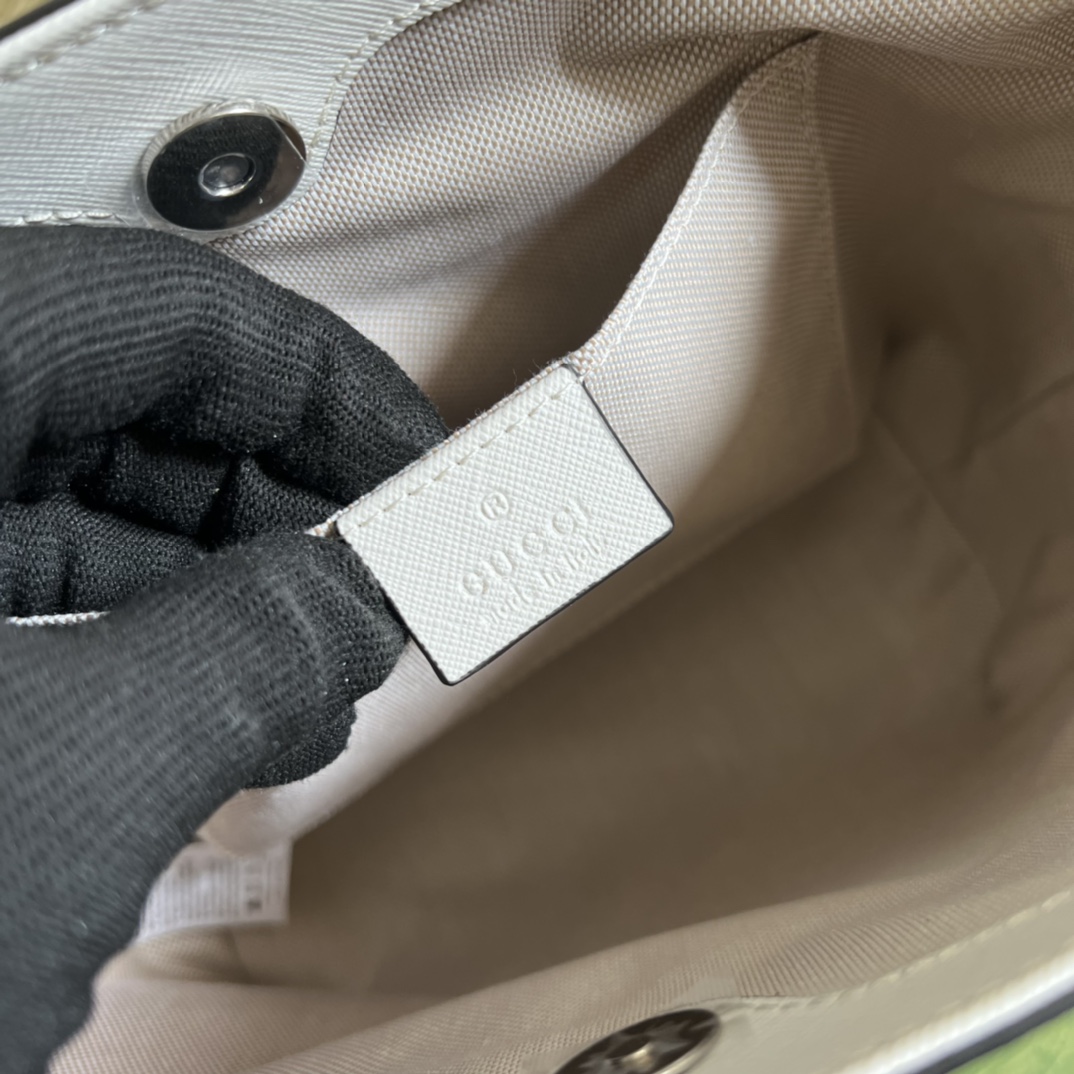 兒童包 型號 410812尺寸 21*20*10cm GUUCCCI 古奇￥880-頂級1:1精品高仿包包香港台灣批發價格推薦微信哪裡買