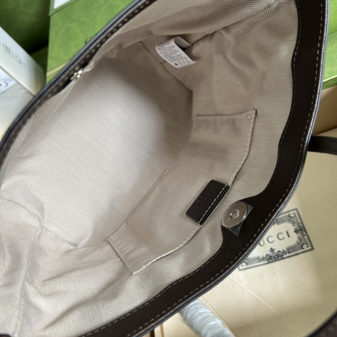 GUUCCCI 古奇兒童包大人小孩拎都是回頭率很高很高的 型號 410812尺寸 21*20*10cm￥880-頂級1:1精品高仿包包香港台灣批發價格推薦微信哪裡買