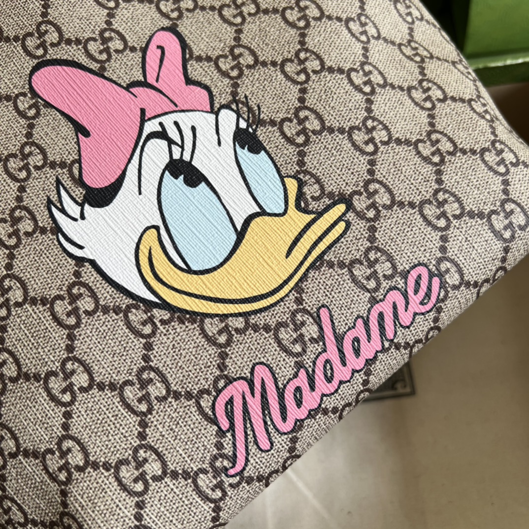 GUUCCCI 古奇兒童包型號 410812尺寸 21*20*10cm￥880-頂級1:1精品<a href=