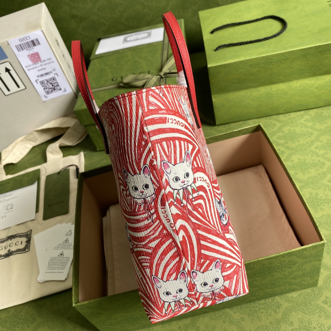 型號 410812尺寸 21*20*10cm顏色 波斯貓 印花 GUUCCCI <a href=