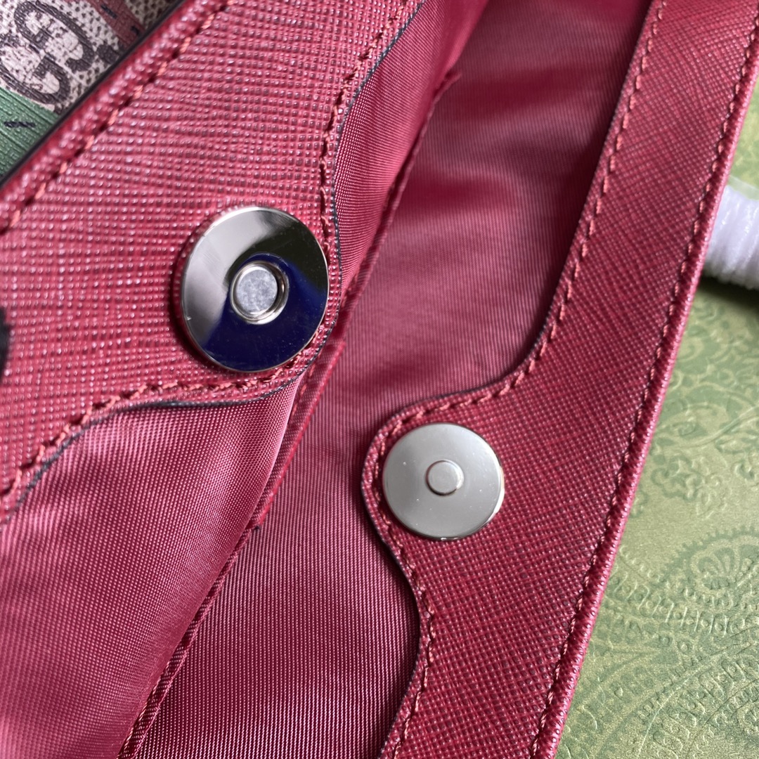 GUUCCCI 兒童包 古奇 410812尺寸 21*20*10cm顏色 卡通印花￥880-頂級1:1精品高仿包包香港台灣批發價格推薦微信哪裡買