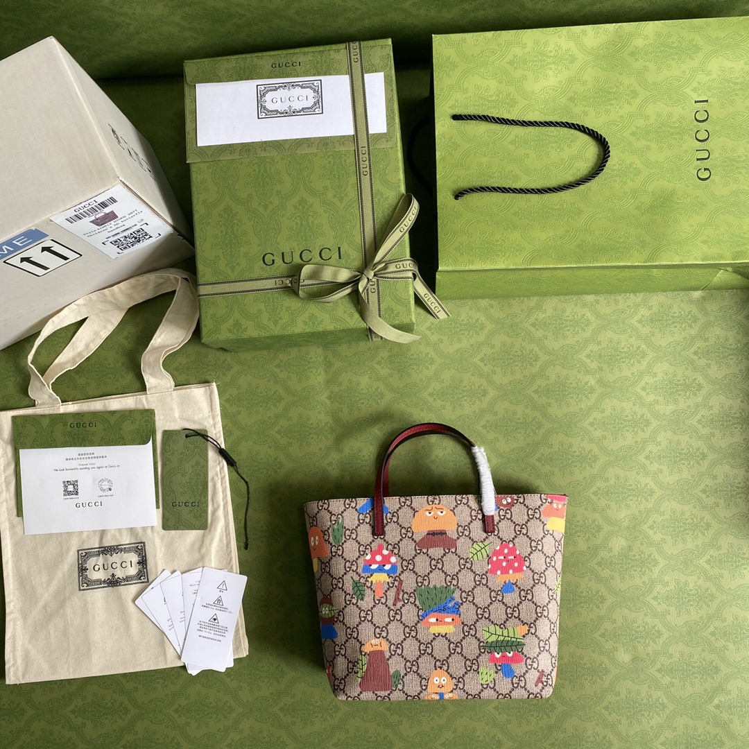 GUUCCCI 兒童包 古奇 410812尺寸 21*20*10cm顏色 卡通印花￥880-頂級1:1精品高仿包包香港台灣批發價格推薦微信哪裡買