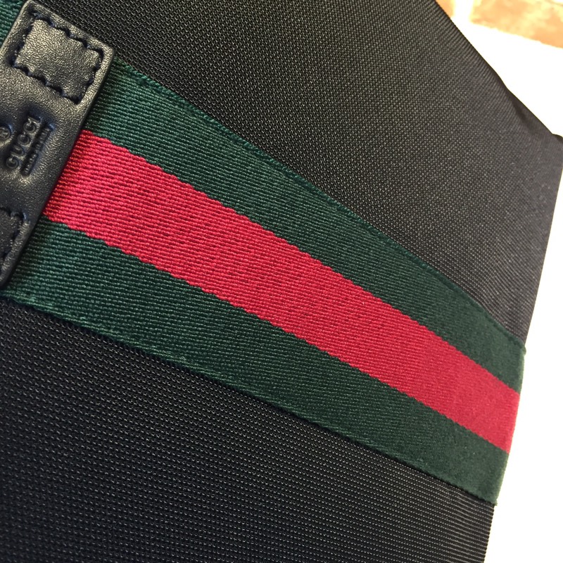 387111克佈 尺寸 W27xH28xD4GUUCCCI 古奇原單貨￥880-頂級1:1精品高仿包包香港台灣批發價格推薦微信哪裡買